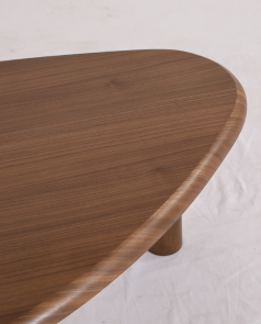 Mesa de centro 'Uovo' 116.5x73cm - Nogal
